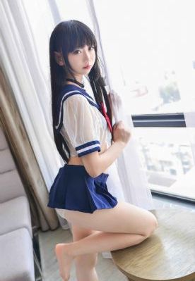 谢俞被塞东西